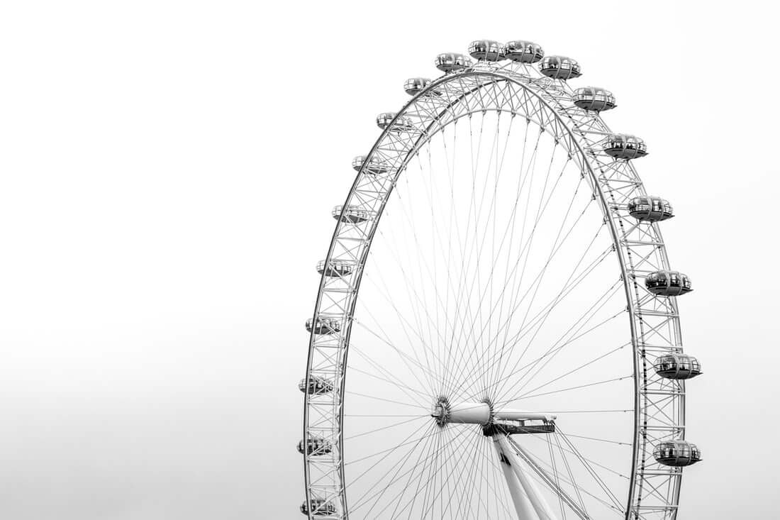 black-white-fortune-wheel